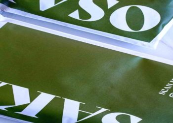 Standing Out in Style: How Custom Poly Mailers and Imprints Elevate Your Brand Presence