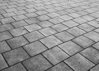 The Ultimate Guide to Choosing the Right Concrete Screed Machine for DIY Projects