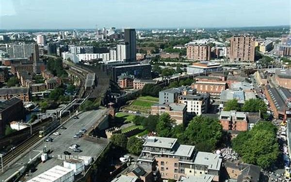 Exploring Lucrative Investment Opportunities in Greater Manchester