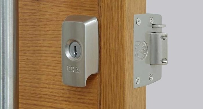 Front Door Locks in the UK
