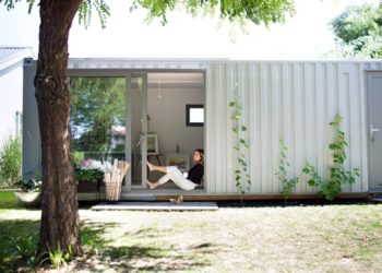 The Backyard Boom: Garden Offices and Bi-Fold Doors Gain Traction in the Property Market
