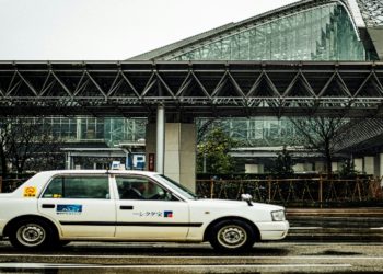 The Dependable Passenger Taxi Service at Heathrow Airport