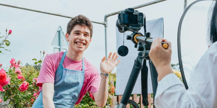 Thriving in the UK Digital Landscape: Modern Marketing Strategies For 2024