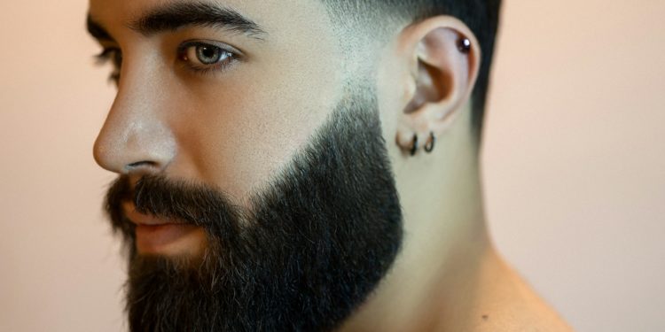 Robotic vs. Manual FUE: Which One is Right for You?