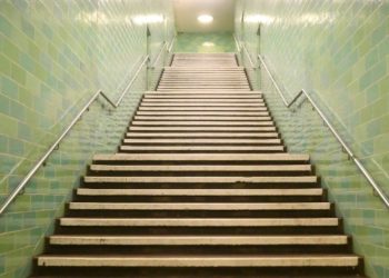 Step Up Your Style: Custom Staircase Design Ideas