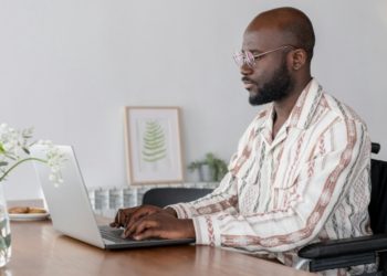 How to Use a Top Undetectable AI Essay Writer to Excel in Academic Writing