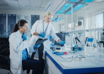 What Factors Should You Consider When Choosing Professional Drug Testing Kits? A Comprehensive Guide for Informed Decision-Making