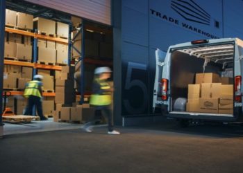 Trade Warehouse Expands with Acquisition of builderswarehouse.co.uk