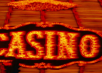 Live dealer casinos