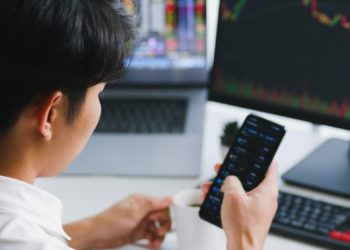 Essential Tips for Using Leverage in Trading