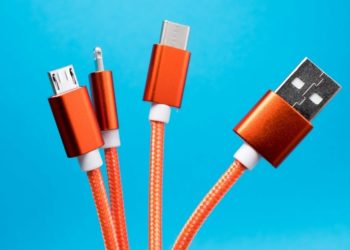 Must-Have Features in Ugreen Docking Stations and USB Hubs