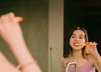 5 must-know dental hygiene tips for busy professionals