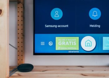 Creating a Comfortable and Stylish Seating Arrangement for Movie Nights