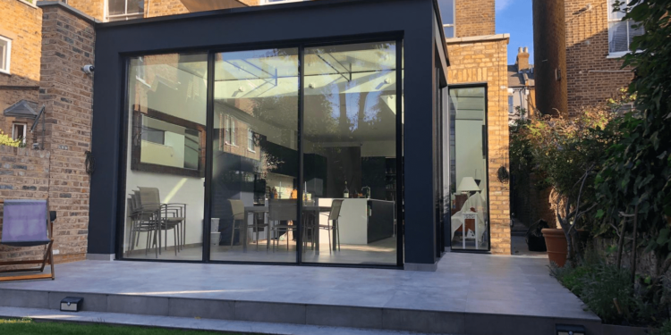 How to Choose the Best Glazing Company