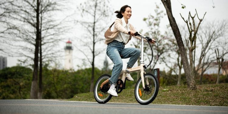 Elevate Your Ride: Discover the Air Carbon Folding Electric Bike’s Cutting-Edge Performance