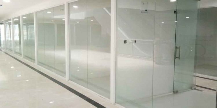 Glass Fitter Services
