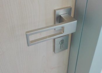 How to choosing the best and Modern UPVC window handles?