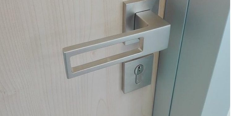 How to choosing the best and Modern UPVC window handles?