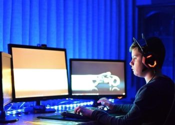 Exploring the Growing Trend of Online Gaming and Its Impact on Local Communities