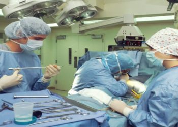 Operation and the sterilization equipment and medical tools