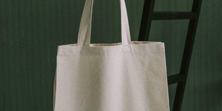 Rising Demand for Custom Bags Signals Shift in Mass Marketing Strategies