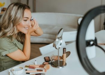 Influencer Marketing in the Digital World: Is There a Future for Influencers?