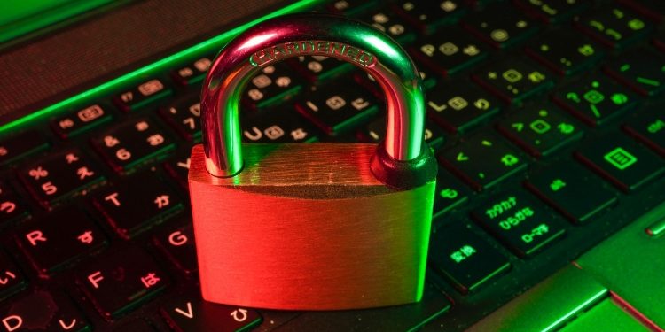 Internet Safety Tips: Browse Securely in 2024