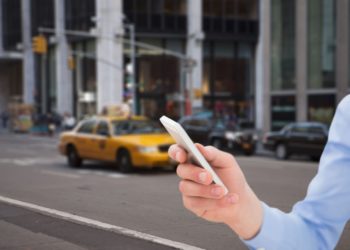 How to Save Money on Hull Airport Transfers