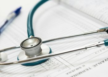 Top 10 Medical Industry Trends for 2024: From AI to Personalized Medicine