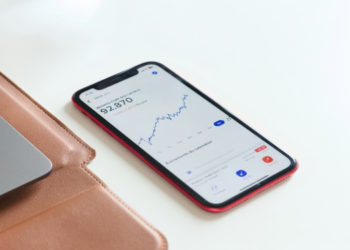 Types Of Moving Averages: Comparing Different Methods