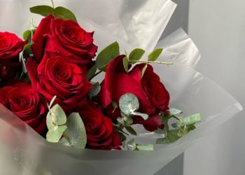 Uncommon Recipients of Rose Bouquets in London