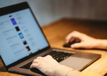 Strategic blogger outreach boosts digital marketing