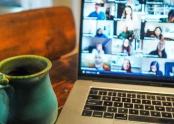 Online Communities are Falling Apart – And AI Isn’t Going To Fix Anything