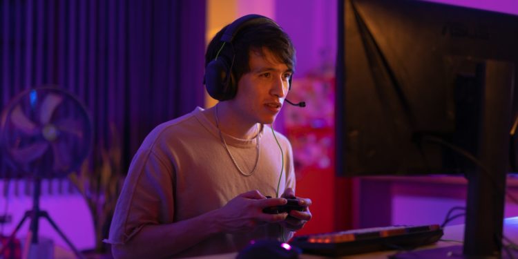 How Game Publishers Use Stored Credit to Reduce Refund Risk