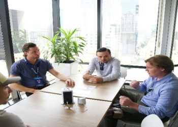 Still Using an LMS? There’s a Smarter Way to Do Corporate Learning