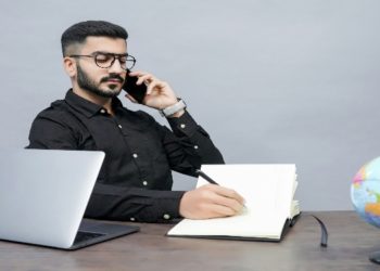Voice is Back: Why Cold Calling’s Hot Again in Remote Sales