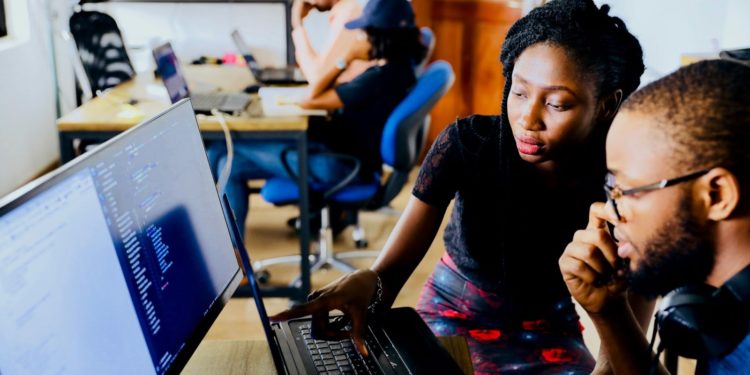 Should You Get an MBA or Learn on the Job? A Guide for Entrepreneurs