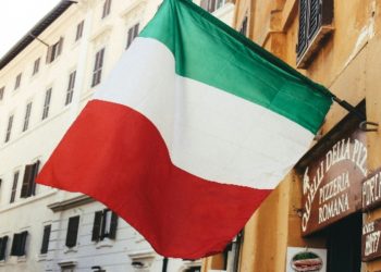 Step-by-Step Guide to Translating Your Italian Birth Certificate for Citizenship Applications