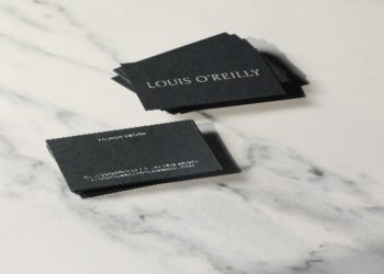 How AI transforms the future of business card design