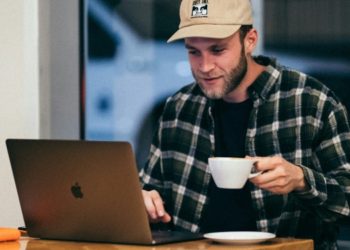 What is the Safest Game to Play at a Casino?