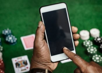 Climbing the Loyalty Ladder in VIP Casino Programs