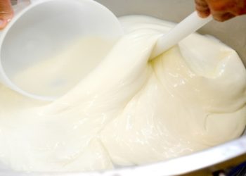 The Benefits of Sourcing Gelatin from a China Gelatin Factory