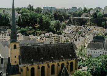 How a Foreigner Can Open a Business in Luxembourg in 2025