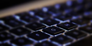 Why eSIMs Are a Game Changer for Remote Workers