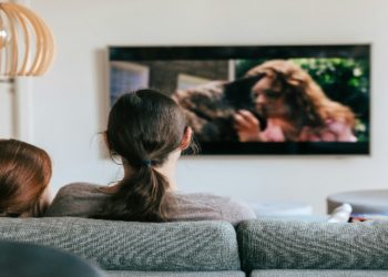 How Smart Viewers Are Changing the Way They Watch TV