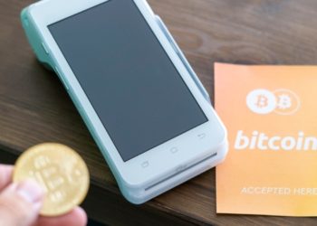 The Benefits of Accepting Crypto Payments in E-Commerce