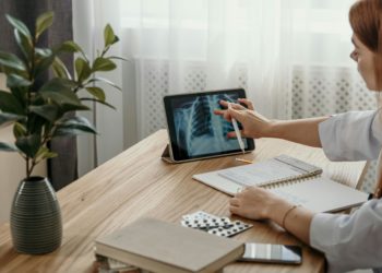 Integrated Healthcare Models: Building Referral Networks Between Dental Practices and Back and Neck Specialists