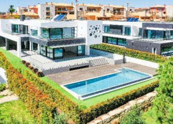 Epsom’s Historic Appeal: How Its Spa Heritage Influences Luxury Housing