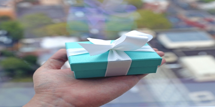 Create Custom Gifts in Just a Few Clicks