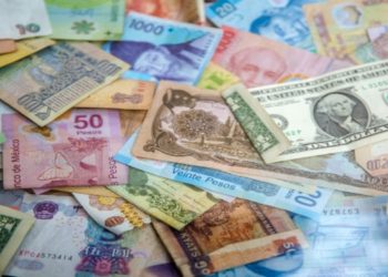 How Businesses Navigate Currency Complexity in International Payments